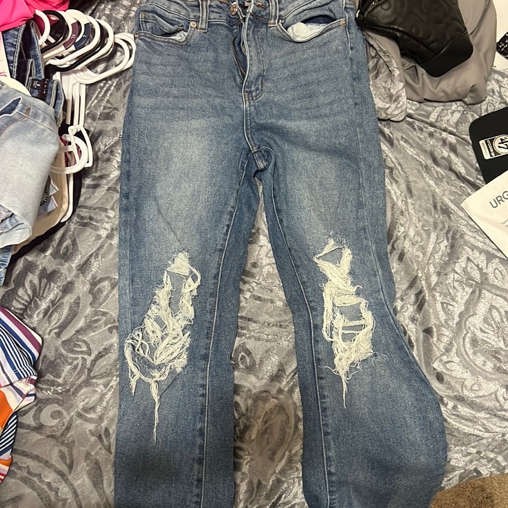Distressed Jeans
